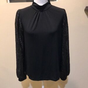 NWT CABLE & GAUGE Sequin Puffed Long Sleeve Mock Turtle Neck Peephole Back Top